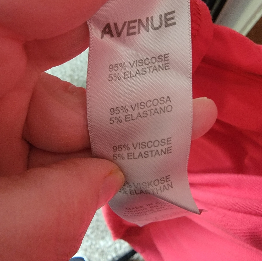 Avenue Pink Ruffle Top - Picture 2 of 6